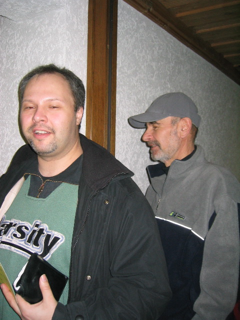 12.jpg 
